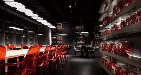 HKIRC醫(yī)療中心，把醫(yī)美中心變成了花園回